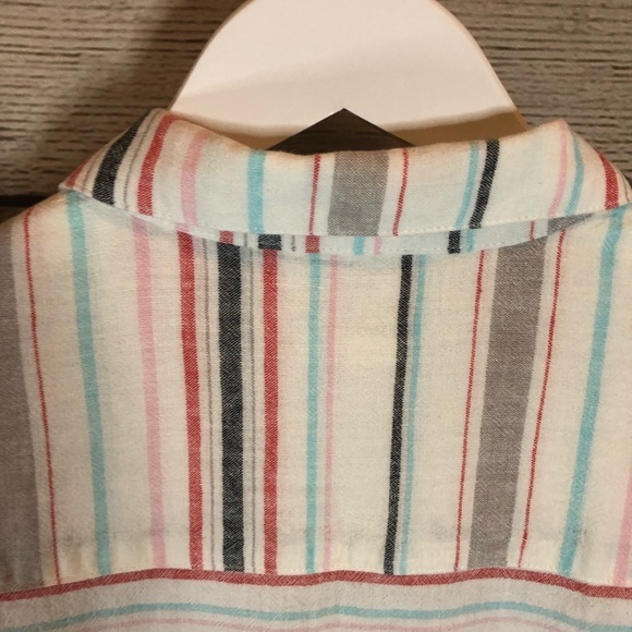 Weatherproof Front Knot Linen Button Up Top Small - Picture 16 of 16